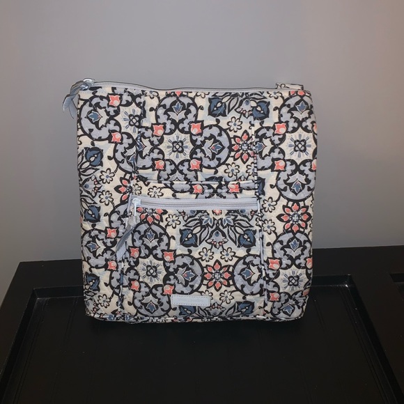 Vera Bradley Crossbody and Wallet Set - Picture 2 of 7